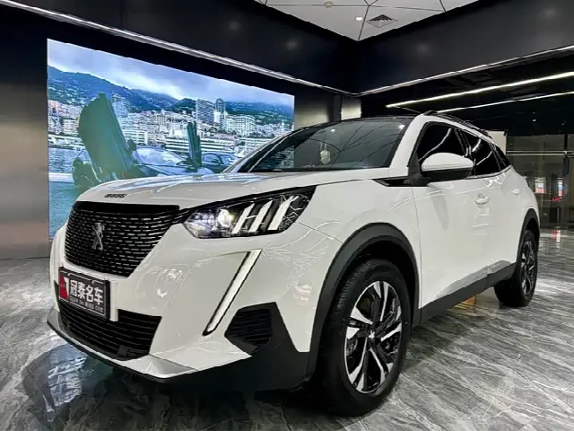Peugeot 2008 2022, 19 000 км