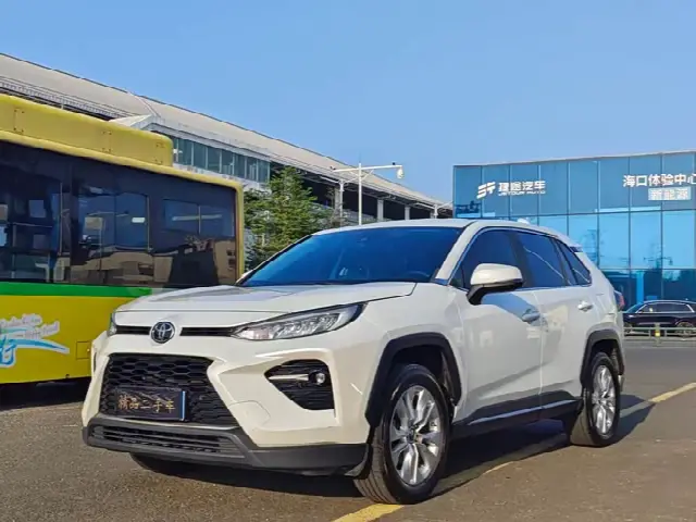 Toyota Wildlander 2022, 99 000 км