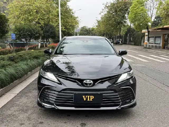 Toyota Camry 2021, 50 000 км
