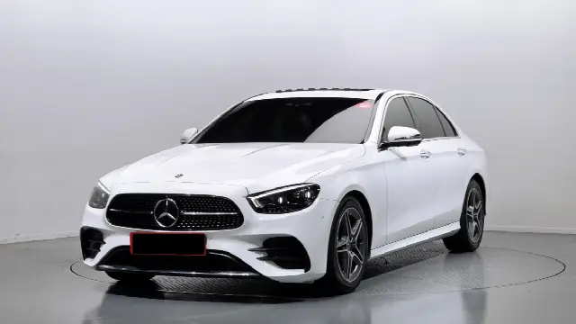 Mercedes-Benz E-Class 2016, 60 335 км