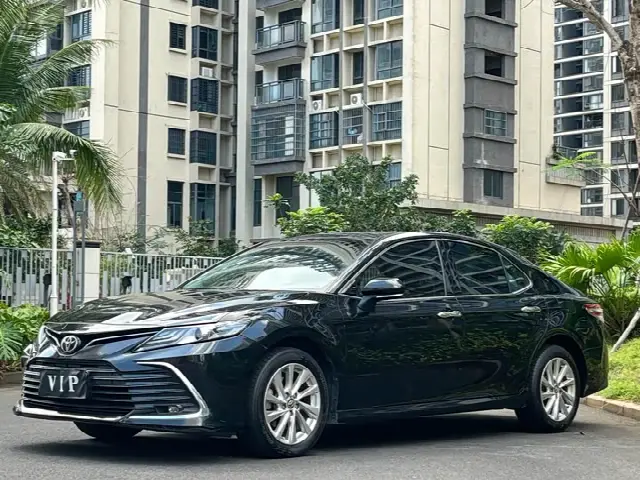 Toyota Camry 2023, 55 000 км