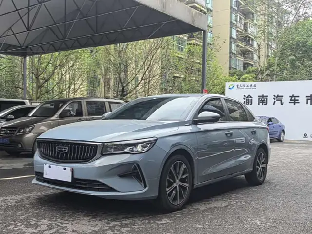 Geely Emgrand 2023, 22 000 км