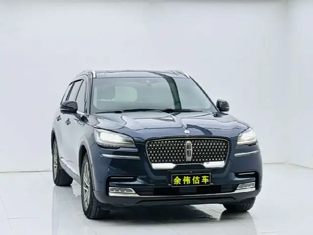 Lincoln Aviator 2022, 70 000 км