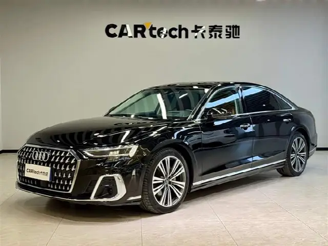 Audi A8 2023, 49 600 км