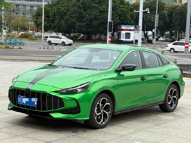 MG Motor 5 2025, 7 000 км