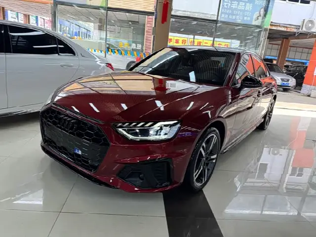 Audi A4L 2022, 60 000 км