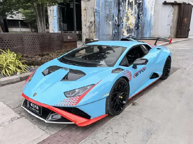 Lamborghini Huracán 2021, 4 900 км