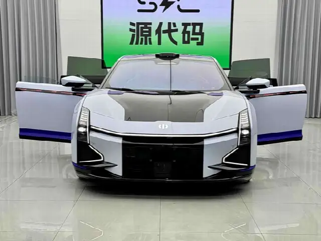 HiPhi Z 2023, 1 000 км