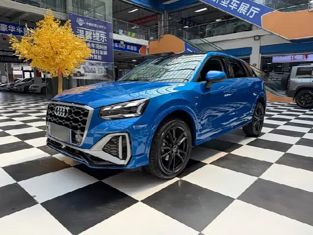 Audi Q2L 2022, 41 000 км