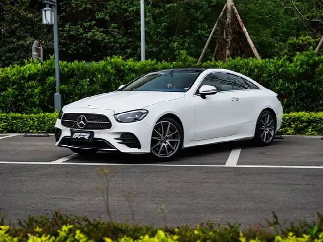 Mercedes-Benz E-Class 2023, 16 000 км