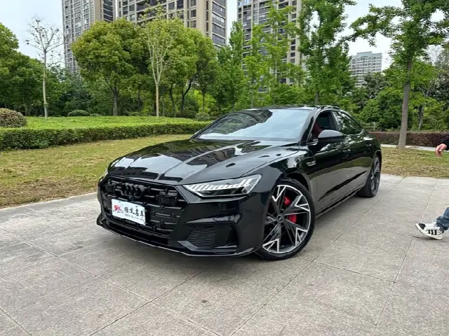 Audi A7L 2022, 56 000 км