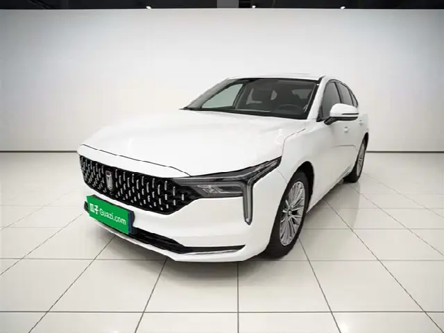Bestune B70 2023, 18 900 км