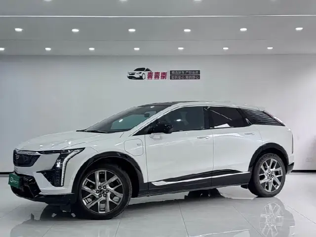 Cadillac Optiq 2024, 49 000 км
