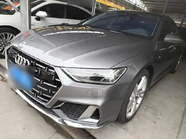 Audi A7L 2024, 11 400 км