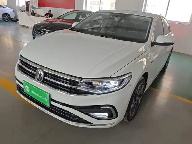 Volkswagen Bora 2023, 37 200 км
