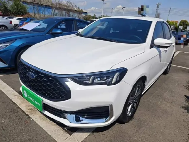 Ford Escort 2021, 14 900 км
