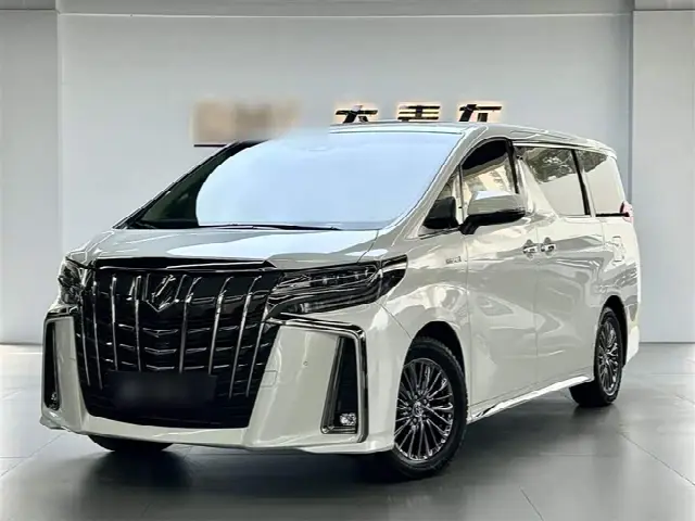 Toyota Alphard 2023, 69 800 км