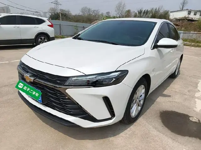 Chevrolet Monza 2024, 9 900 км