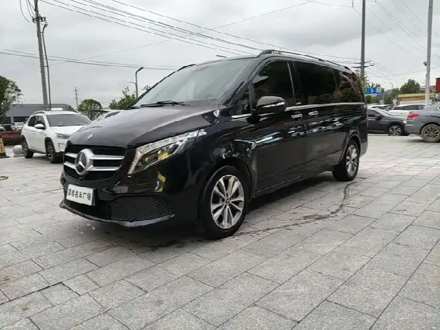 Mercedes-Benz V-Class 2022, 80 000 км