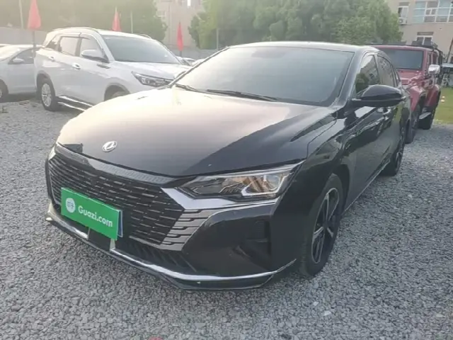 Dongfeng Aeolus Yixuan Max 2024, 10 200 км