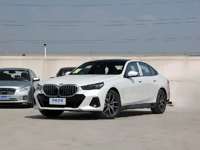 BMW 5 Series 2026, новый