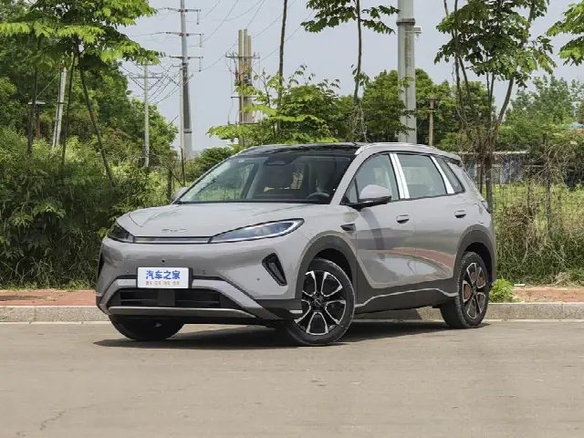 BYD Sea Lion 05 DM-i Hybrid 2026, новый