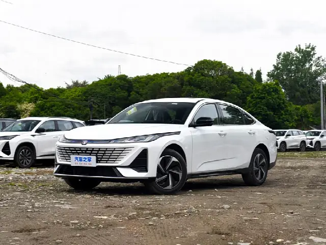Changan Eado Plus 2026, новый