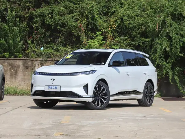 Dongfeng Yipai eπ 008 2026, новый