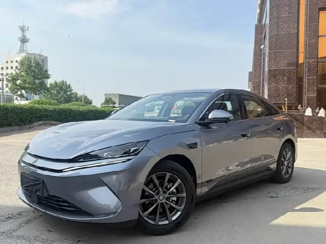 BYD Qin L 2025, новый