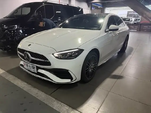 Mercedes-Benz C-Class 2025, новый