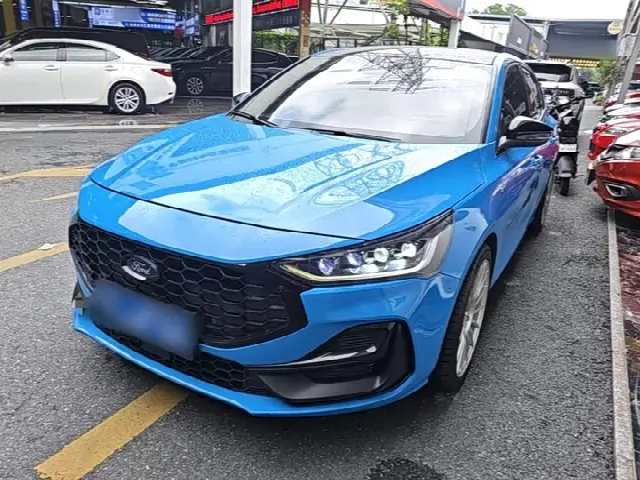 Ford Focus 2022, 47 800 км