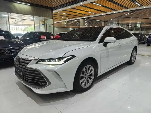 Toyota Avalon 2024, 38 000 км