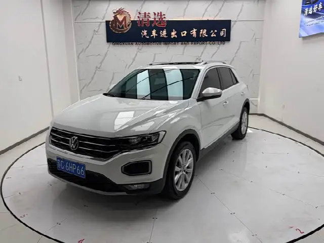 Volkswagen T-Roc 2022, 34 000 км