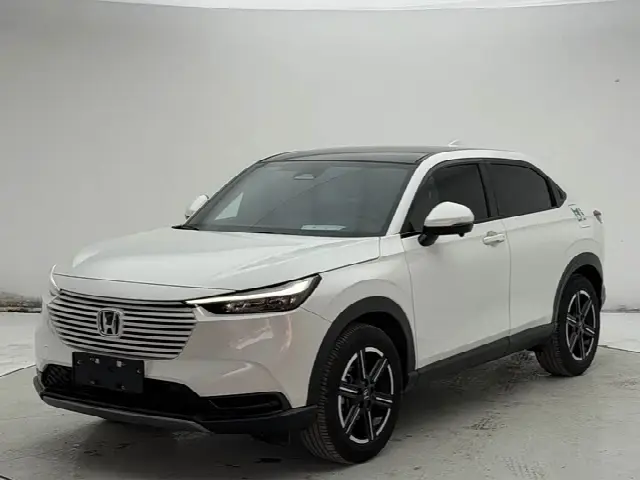 Honda Vezel 2023, 15 000 км