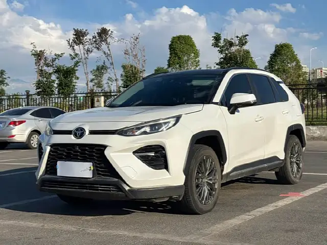 Toyota Wildlander 2024, 81 000 км