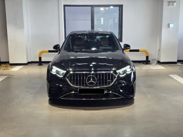 Mercedes-Benz E-Class 2024, новый