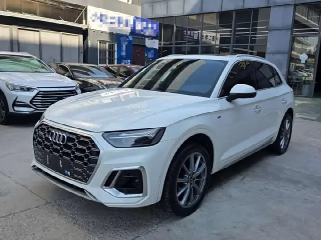 Audi Q5L 2022, 80 000 км