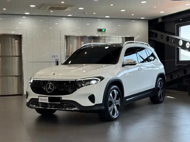 Mercedes-Benz EQB 2022, 6 816 км