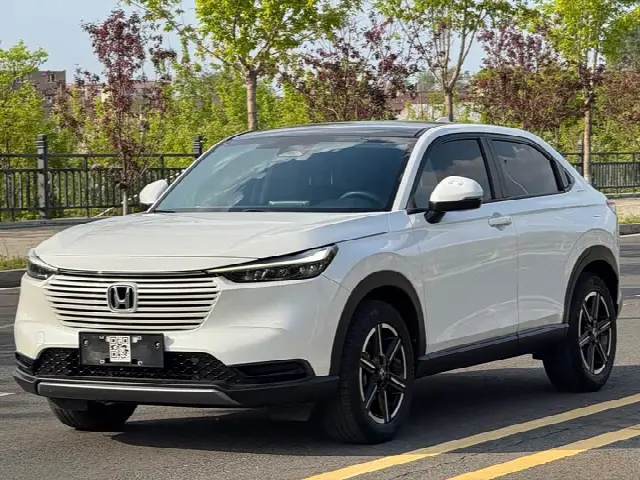 Honda Vezel 2023, 10 000 км
