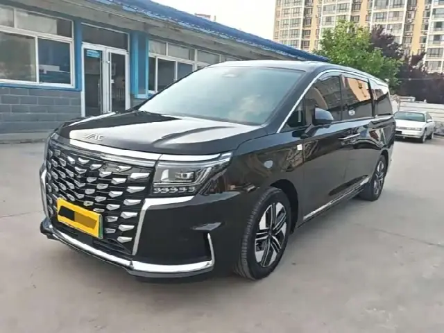JAC Refine RF8 Hybrid 2024, 25 000 км