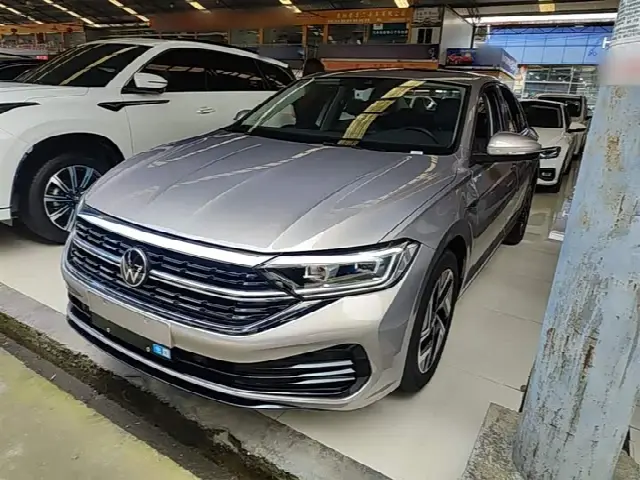 Volkswagen Sagitar L 2025, 12 300 км