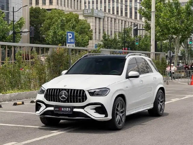 Mercedes-Benz GLE-Class AMG 2025, 4 900 км