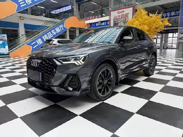 Audi Q3 Sportback 2022, 82 000 км
