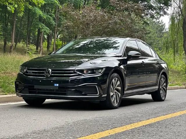 Volkswagen Magotan GTE Hybrid 2022, 34 000 км