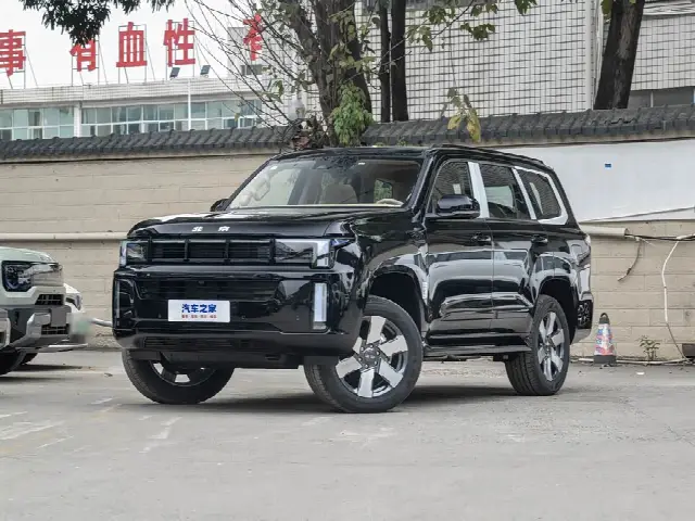 BAIC Beijing BJ60 Hybrid 2026, новый
