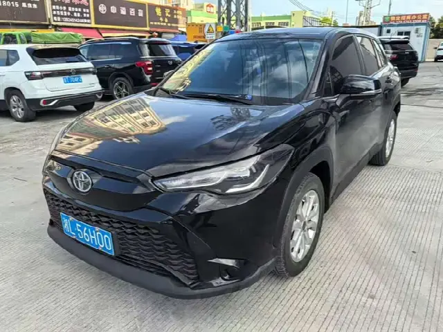 Toyota Frontlander 2023, 30 000 км