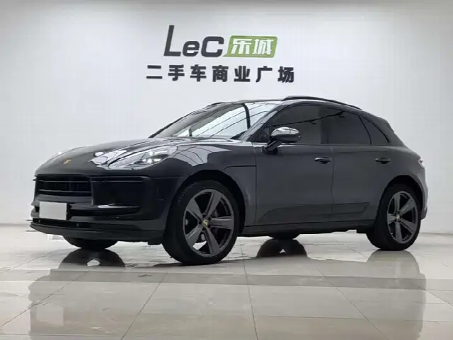 Porsche Macan 2023, 100 000 км