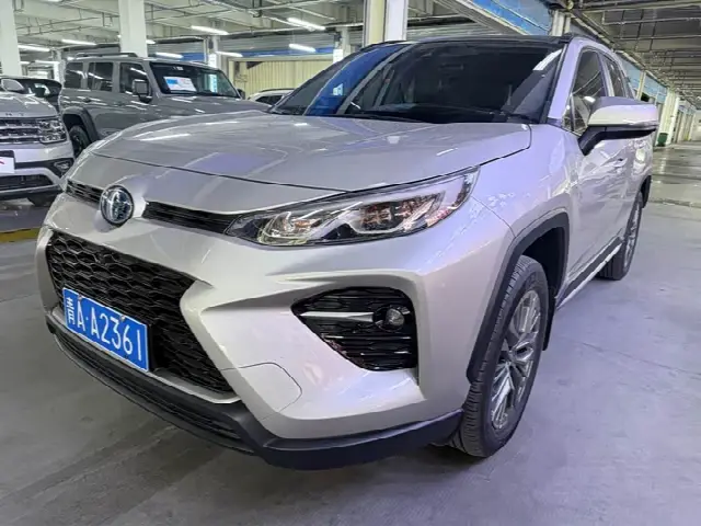 Toyota Wildlander 2024, 14 000 км
