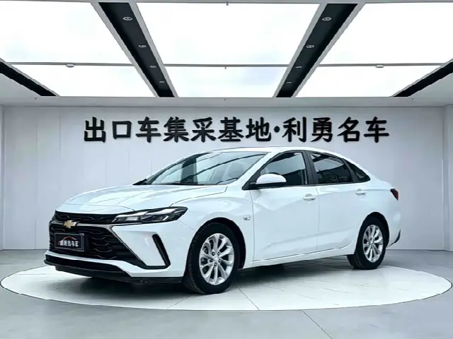 Chevrolet Monza 2023, 7 000 км