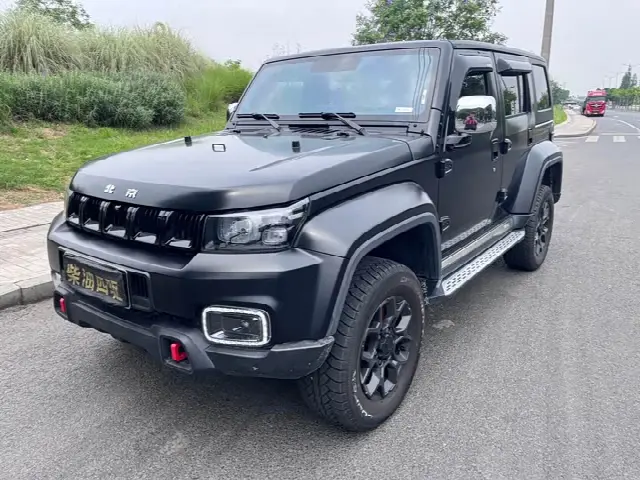 BAIC Beijing BJ40 2024, 18 000 км